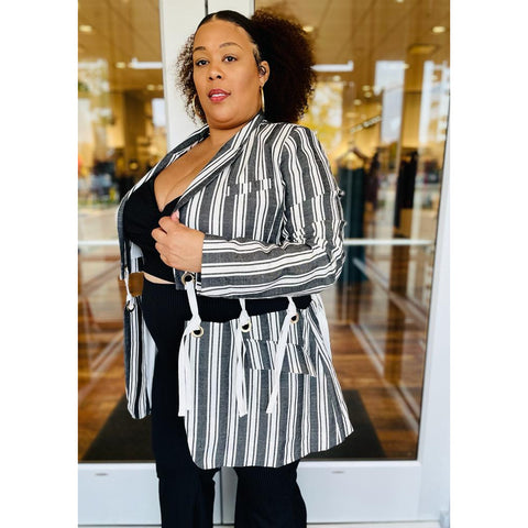 Working These Curves Stripe Jacket (Plus)