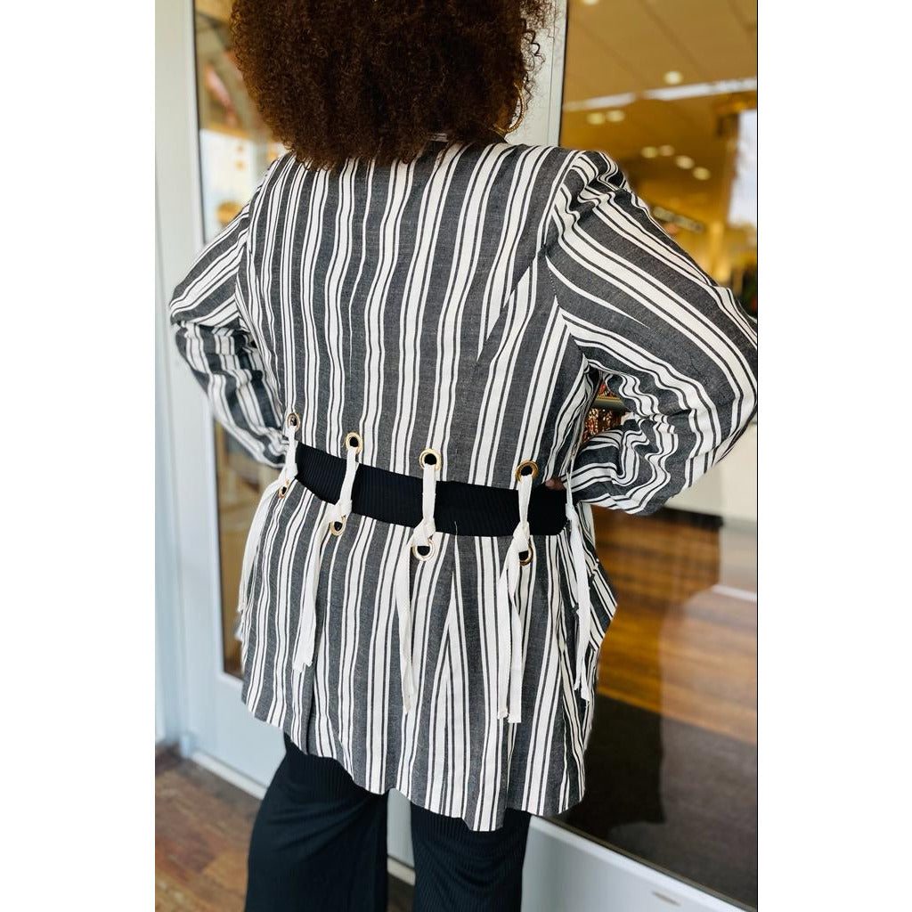 Working These Curves Stripe Jacket (Plus)